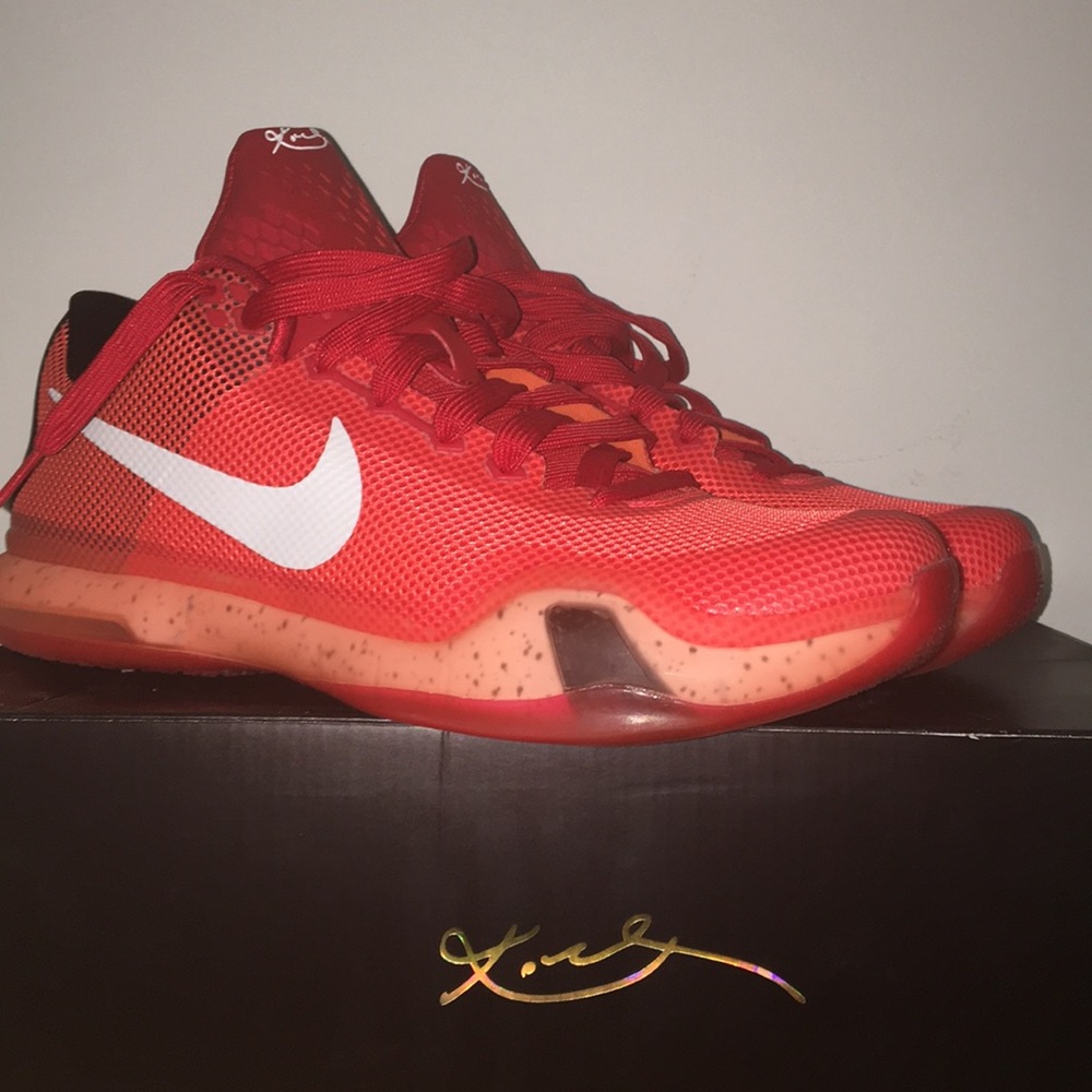 Kobe X Major